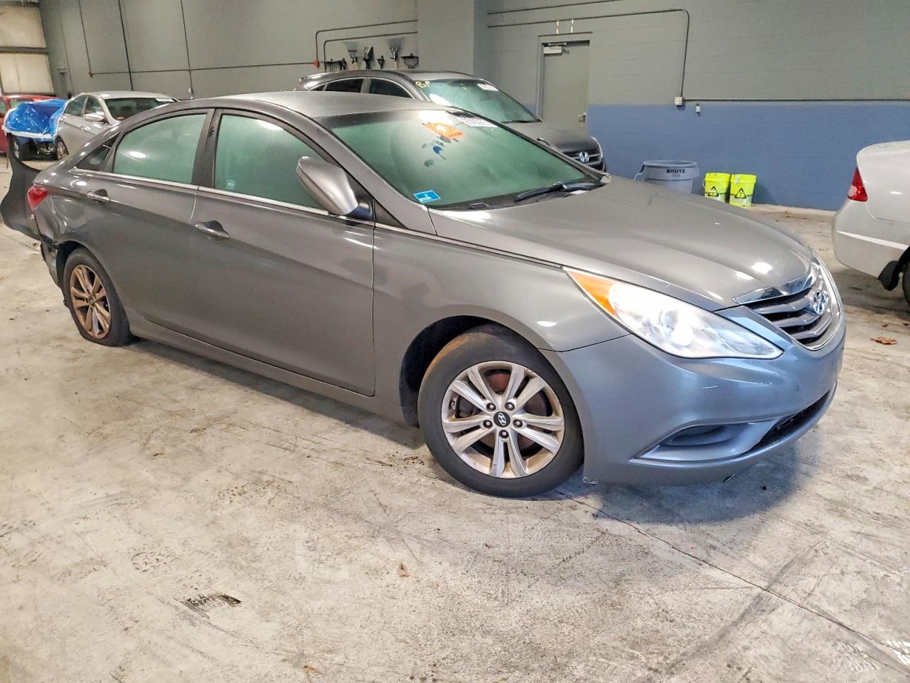2013 HYUNDAI SONATA GLS photo 4