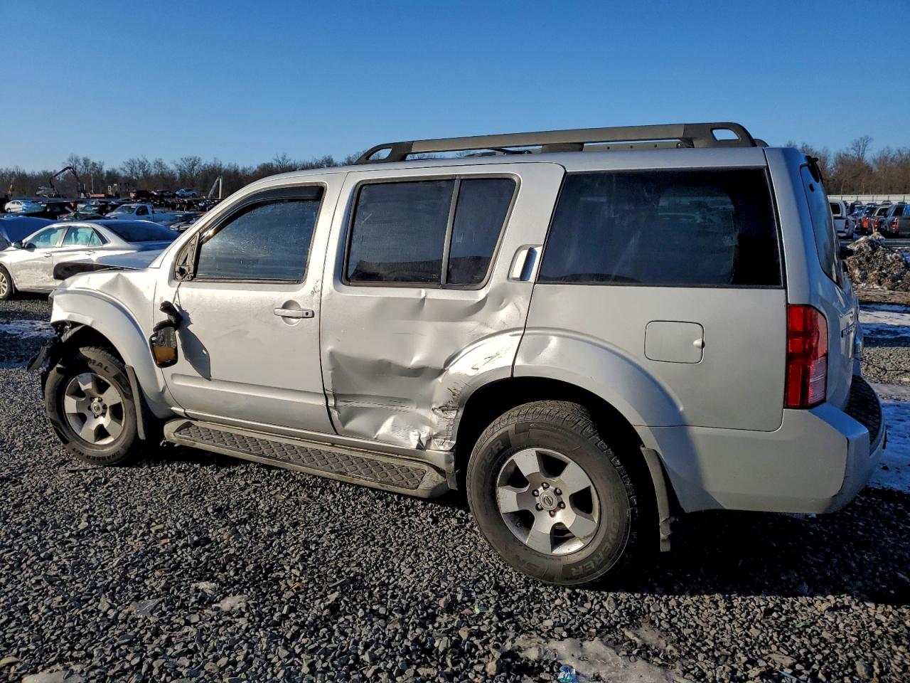 2011 NISSAN PATHFINDER S photo 2