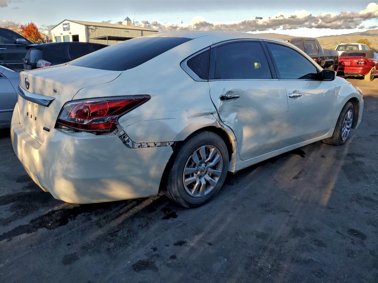 2014 NISSAN ALTIMA photo 3