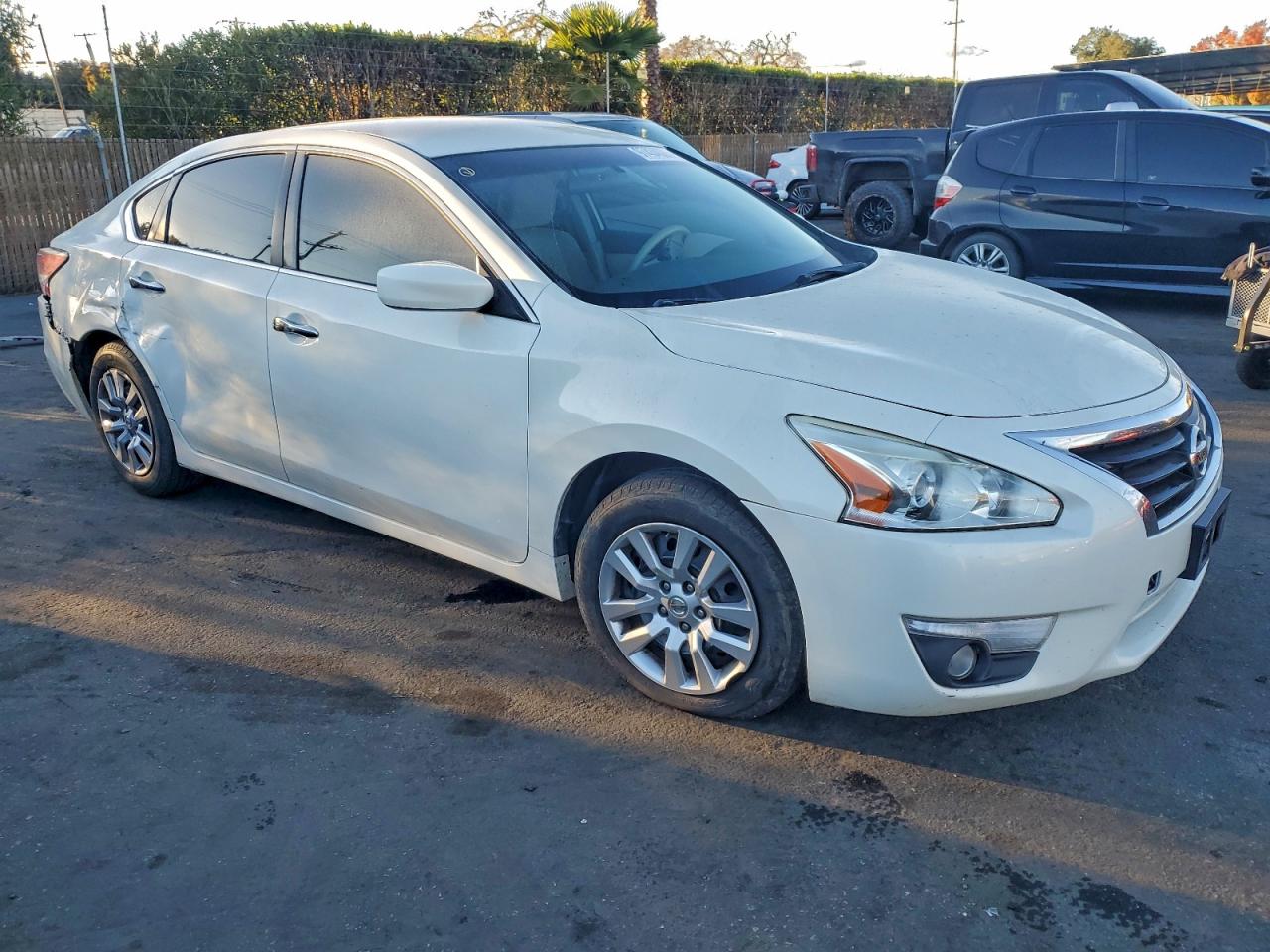 2014 NISSAN ALTIMA photo 4