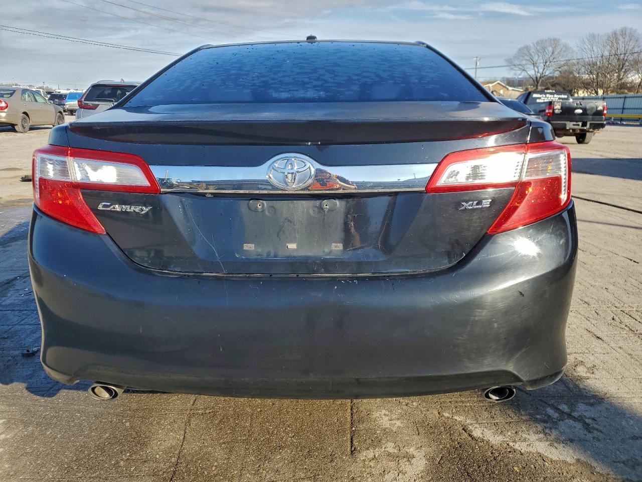 2012 TOYOTA CAMRY XLE V6 photo 6