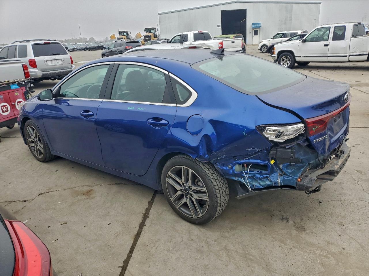 2021 KIA FORTE EX photo 2