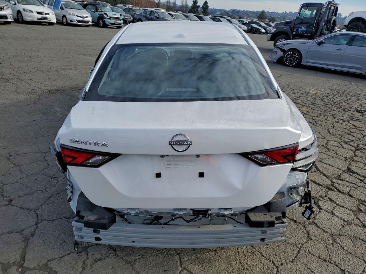 2025 NISSAN SENTRA SV photo 11