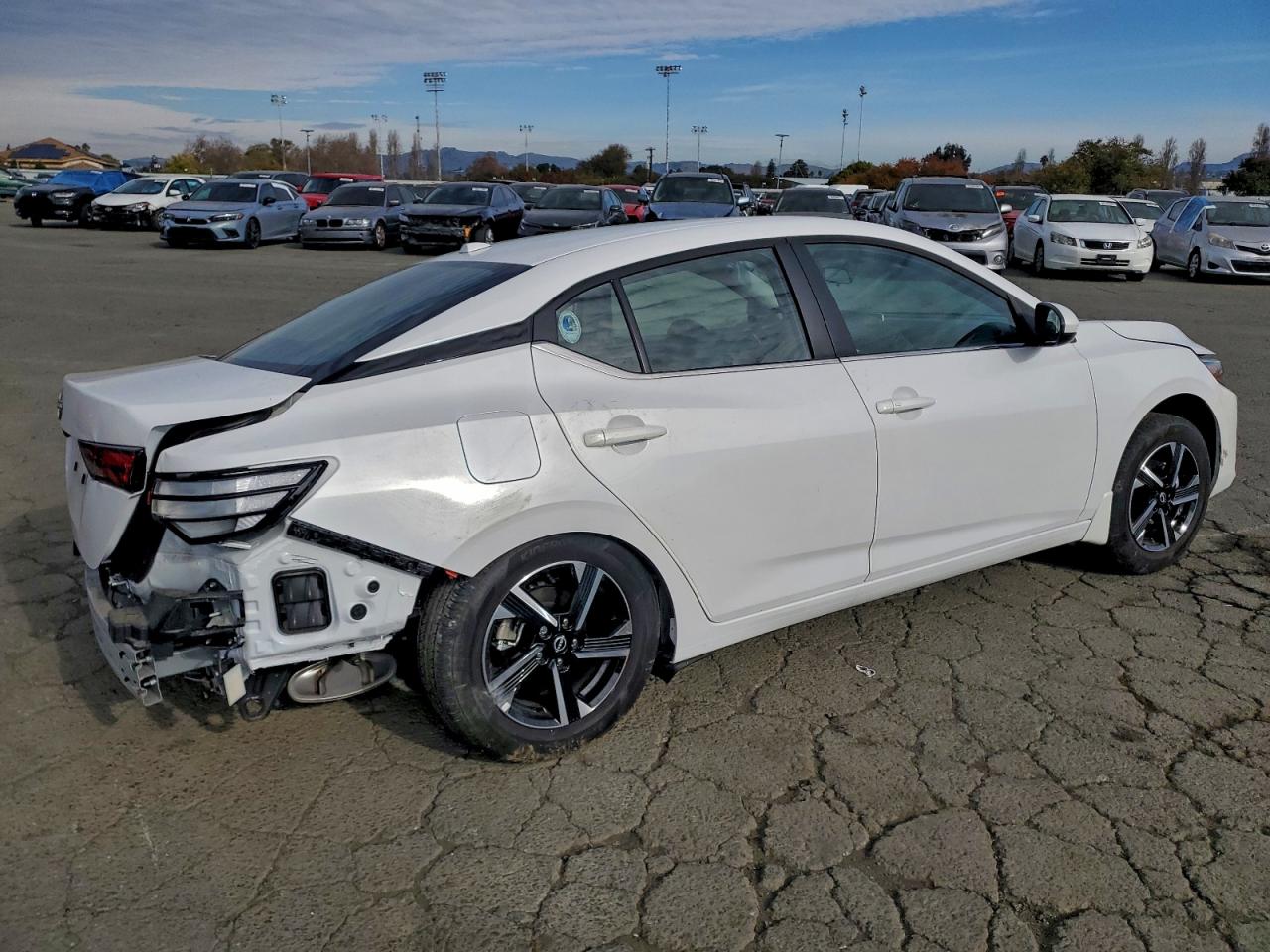 2025 NISSAN SENTRA SV photo 5
