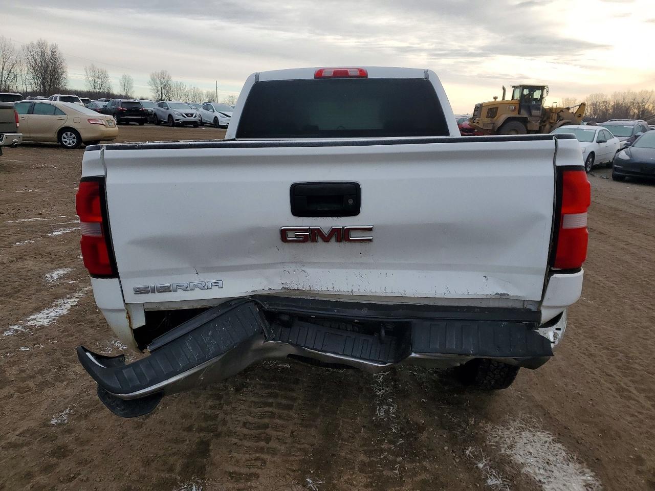 2014 GMC SIERRA K1500 photo 6