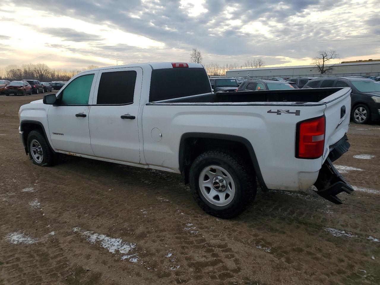 2014 GMC SIERRA K1500 photo 2