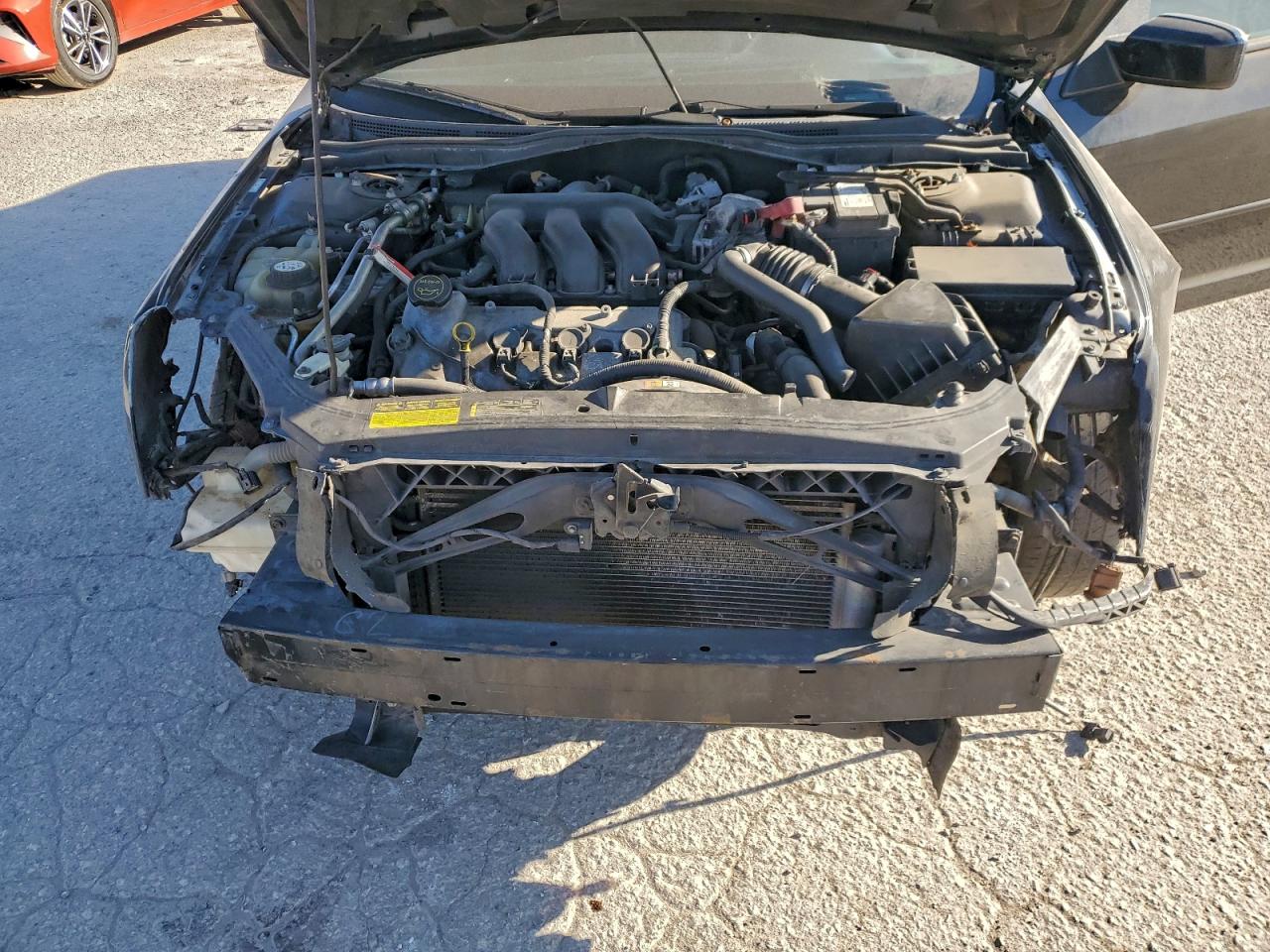 2009 FORD FUSION SE photo 11