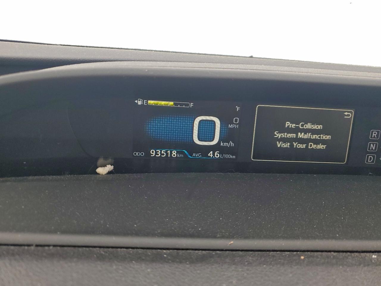 2018 TOYOTA PRIUS photo 9