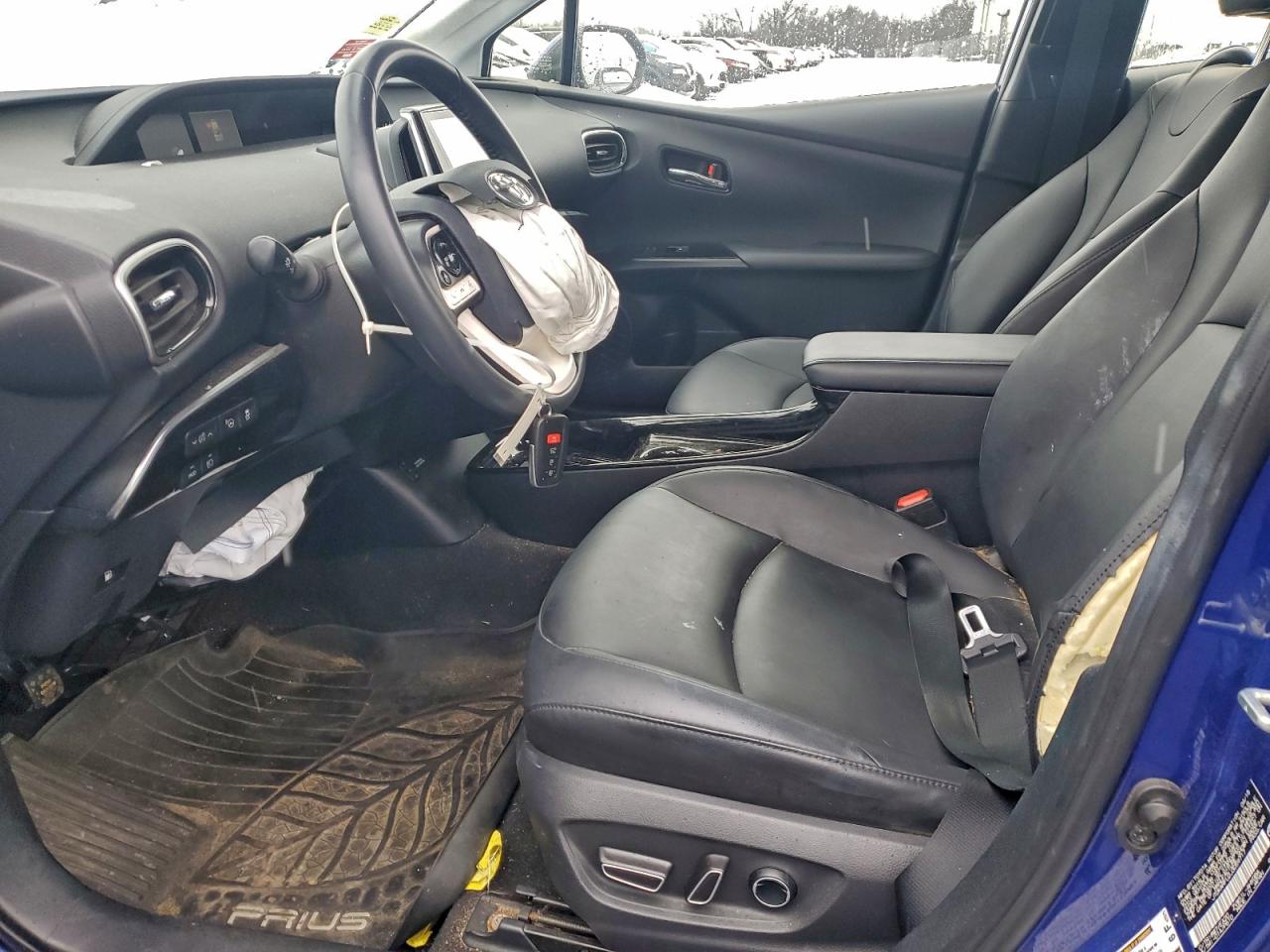 2018 TOYOTA PRIUS photo 7