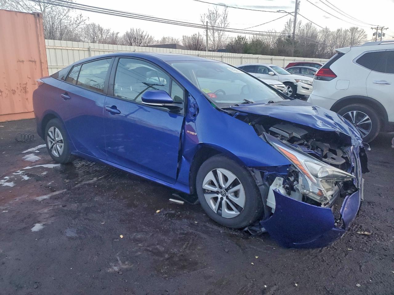 2018 TOYOTA PRIUS photo 4