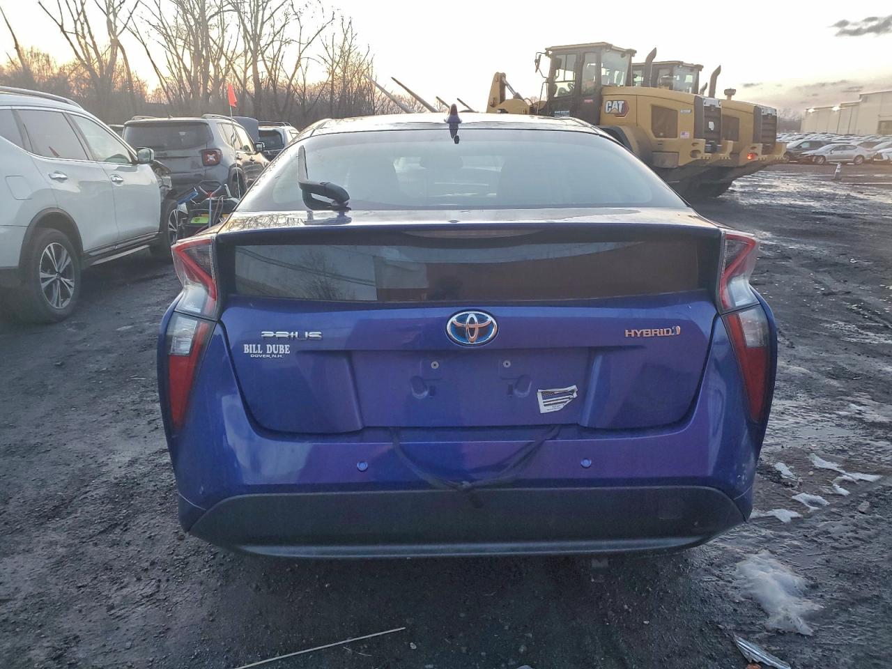 2018 TOYOTA PRIUS photo 6