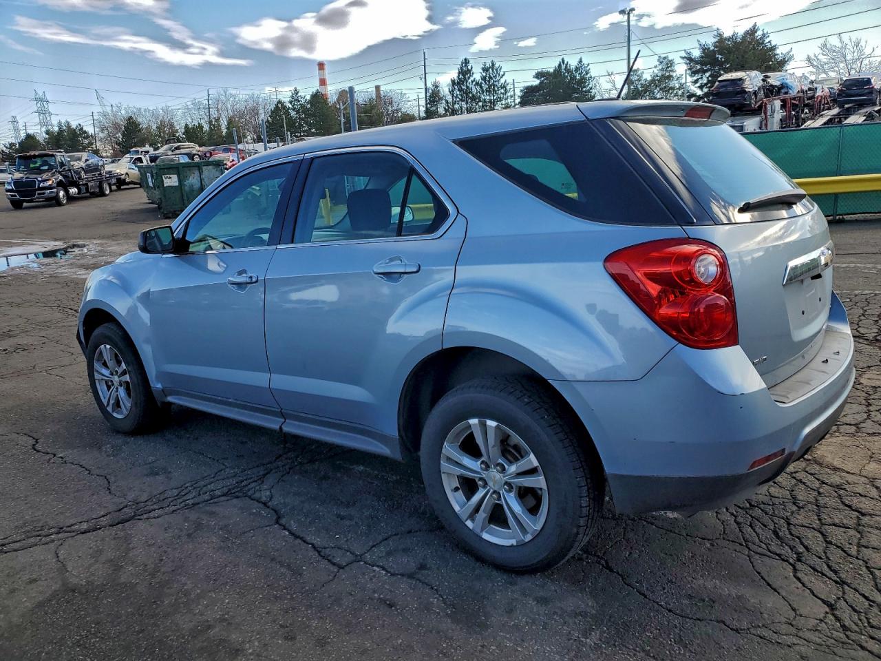 2015 CHEVROLET EQUINOX LS photo 2