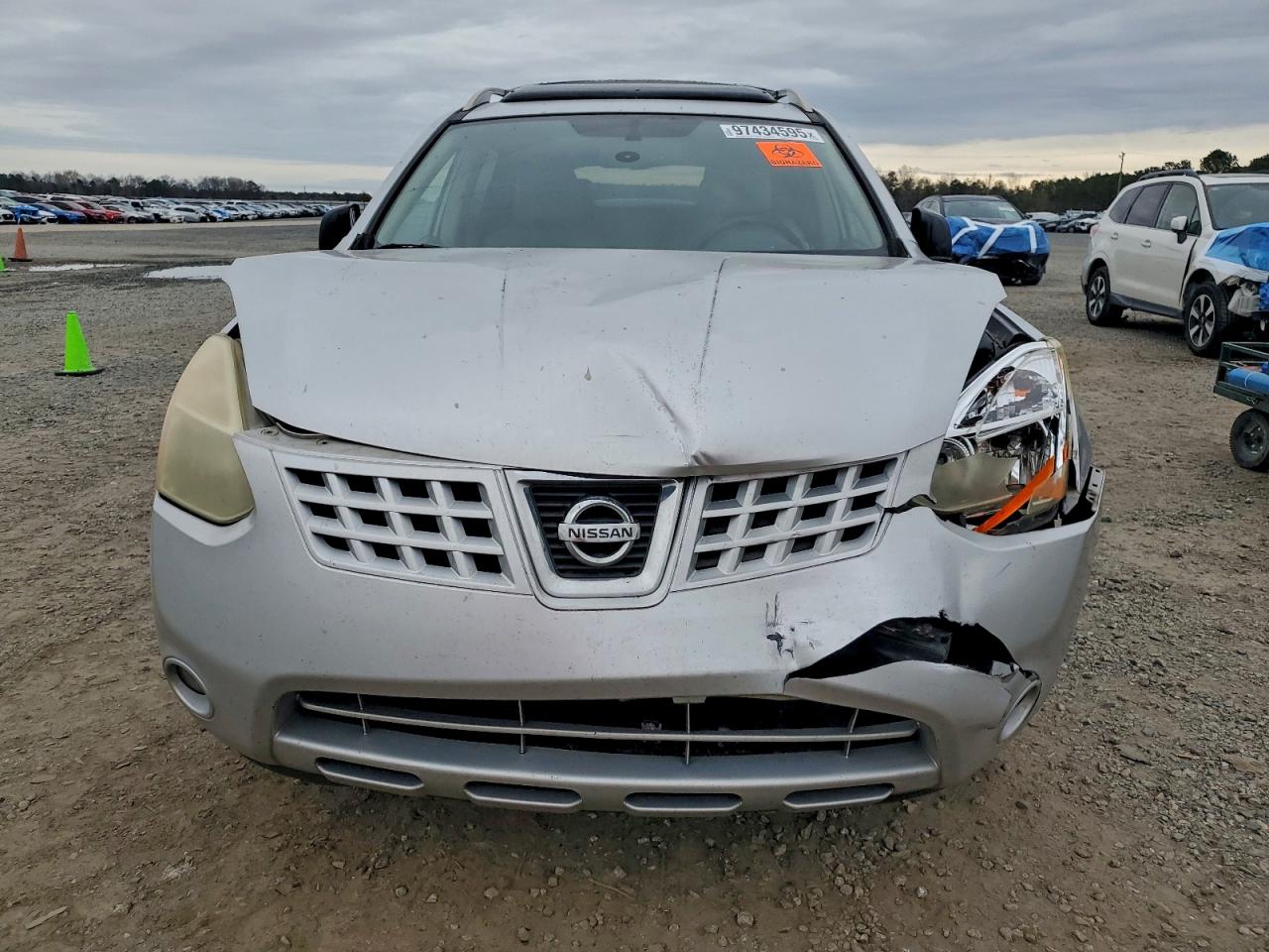 2010 NISSAN ROGUE S photo 5