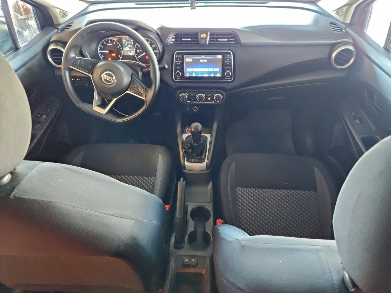 2020 NISSAN VERSA S photo 8