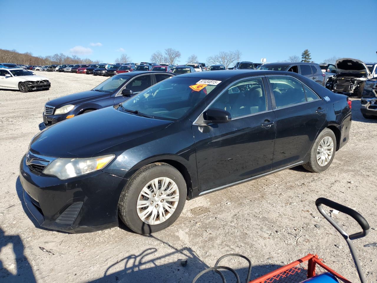 2014 TOYOTA CAMRY