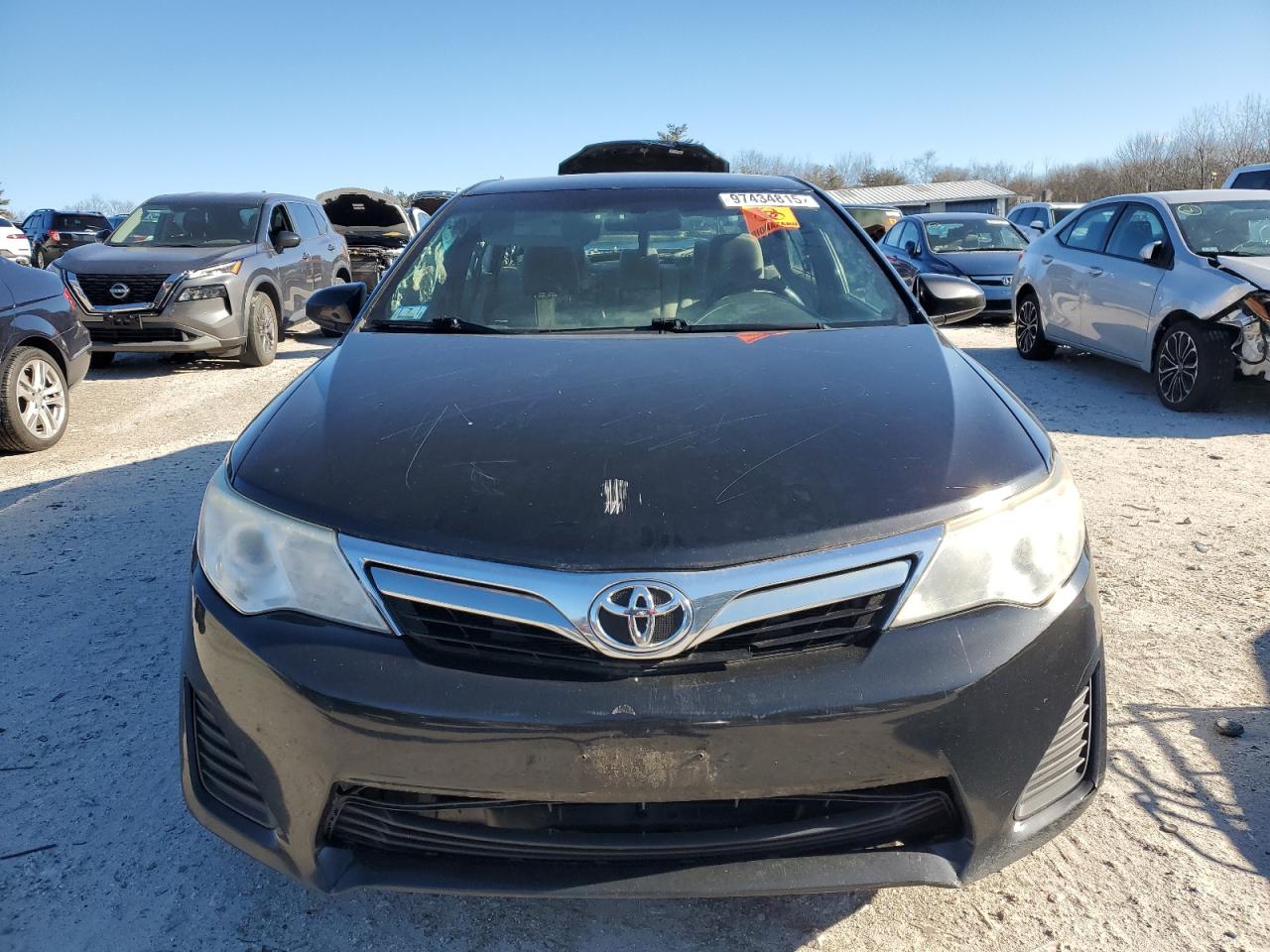 2014 TOYOTA CAMRY L photo 5