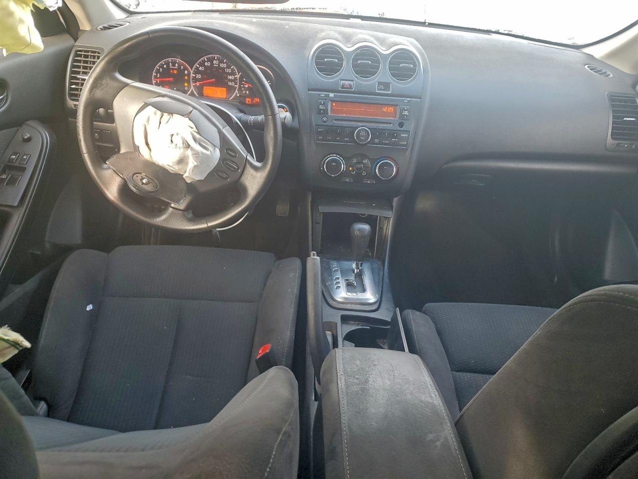 2013 NISSAN ALTIMA S photo 8