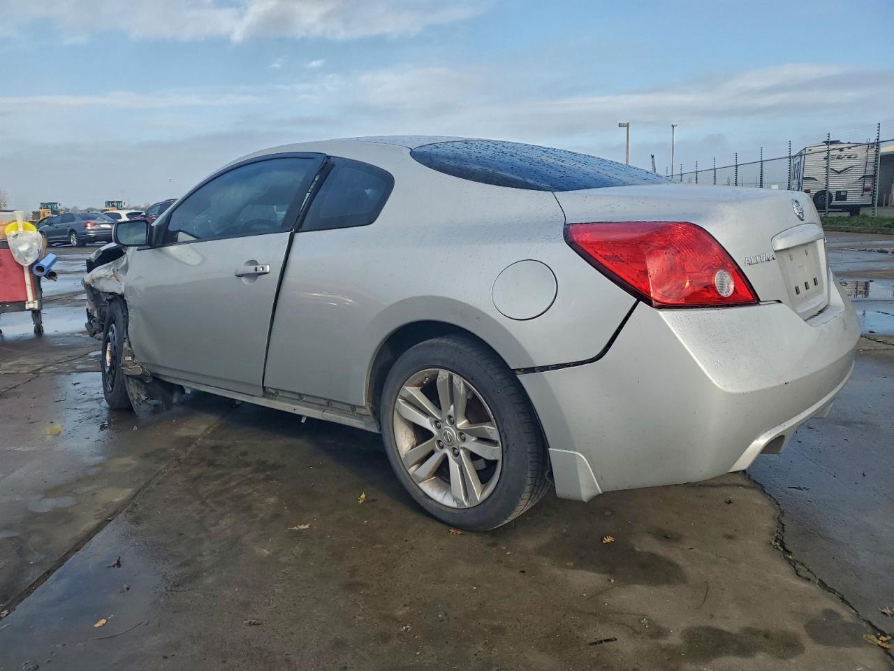 2013 NISSAN ALTIMA S photo 2