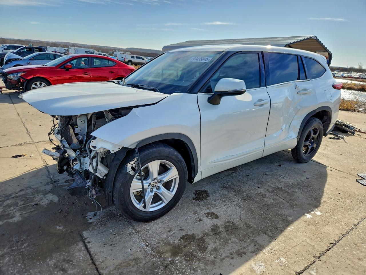 2020 TOYOTA HIGHLANDER L — FRONT END damage — photo 1