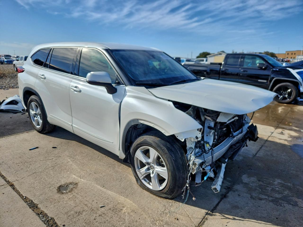 2020 TOYOTA HIGHLANDER L photo 10