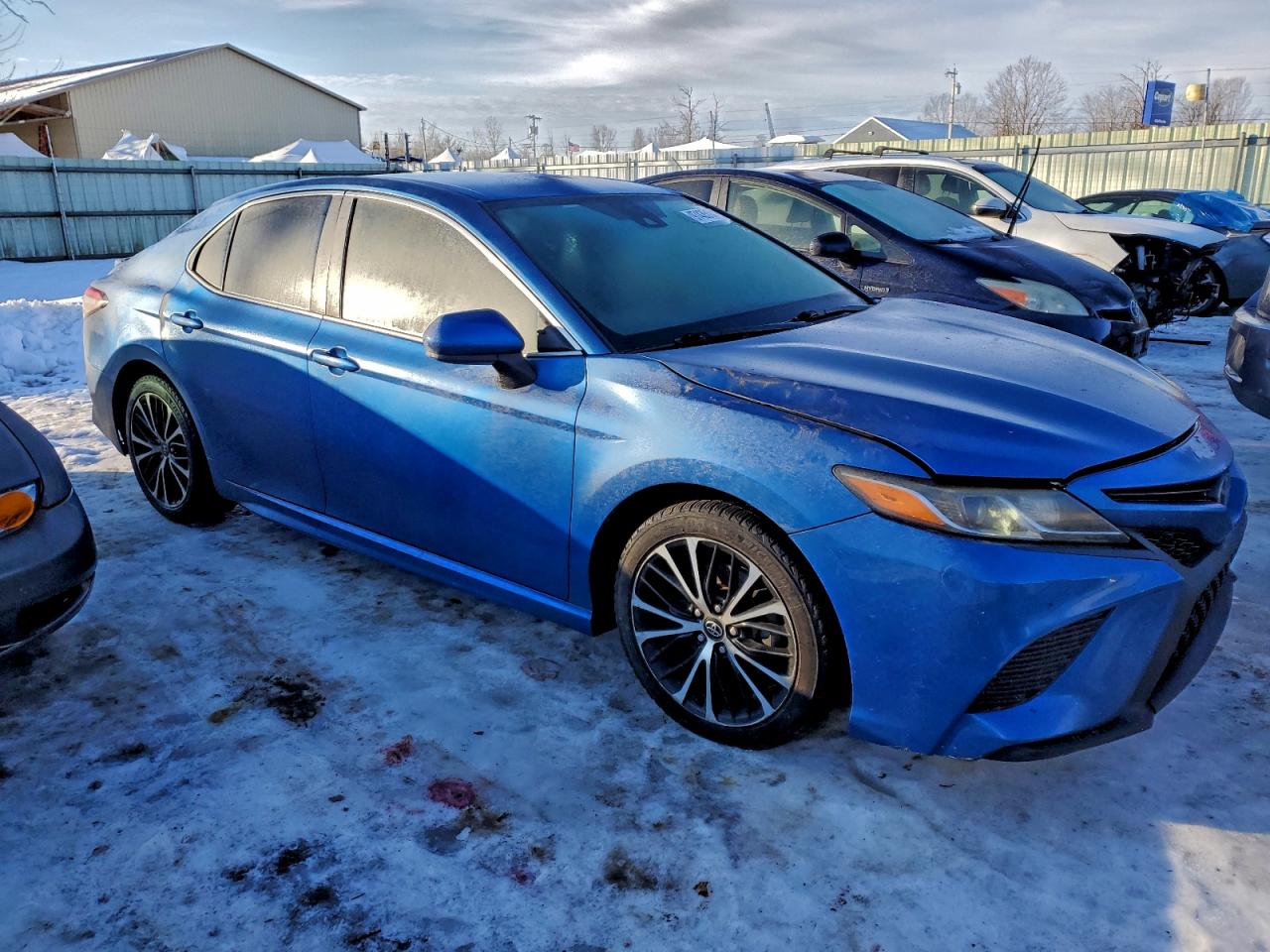 2019 TOYOTA CAMRY L photo 4