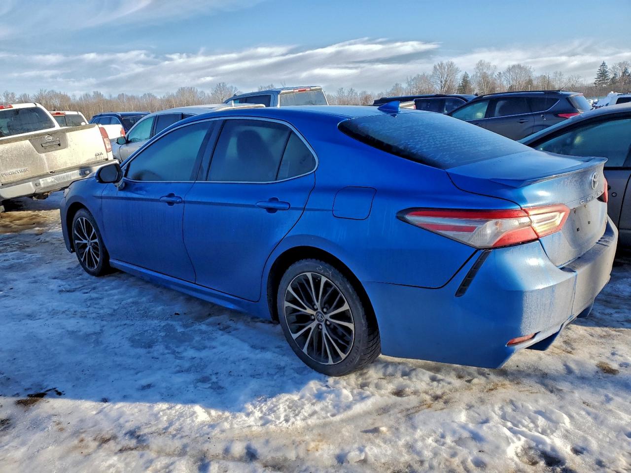 2019 TOYOTA CAMRY L photo 2