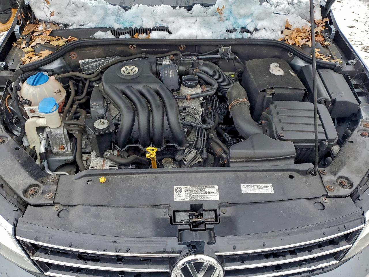 2015 VOLKSWAGEN JETTA BASE photo 11