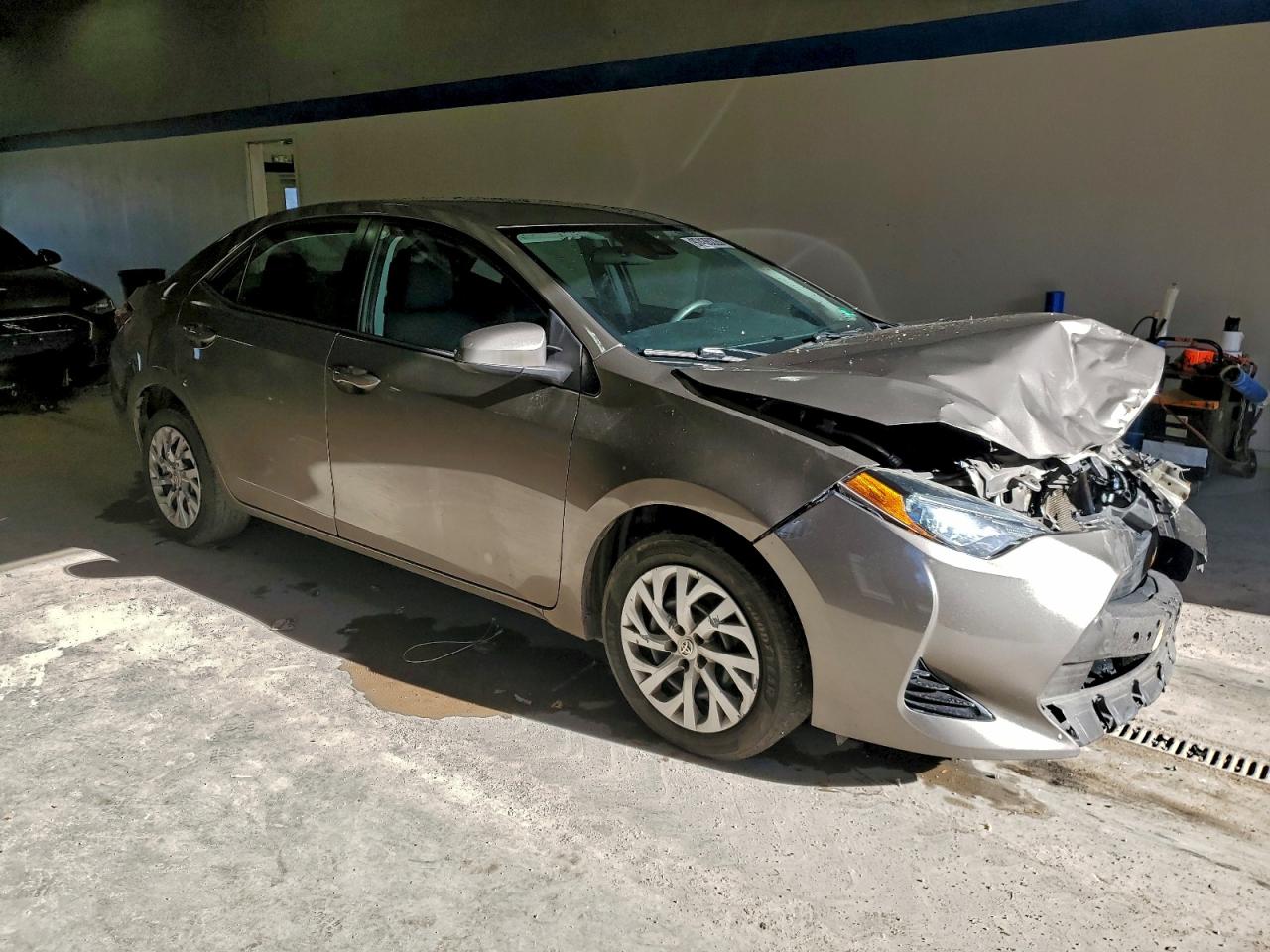 2018 TOYOTA COROLLA L photo 4