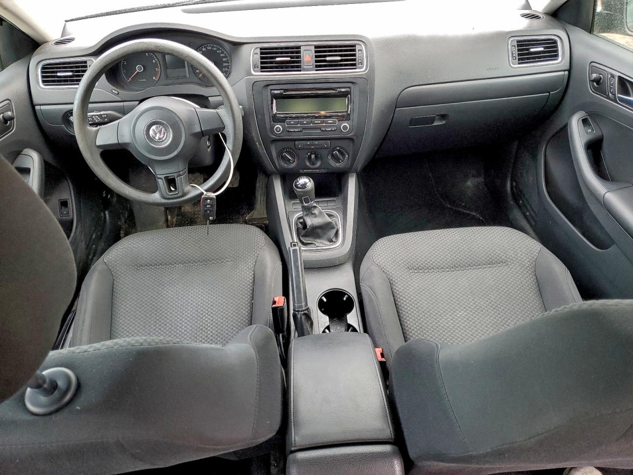 2013 VOLKSWAGEN JETTA BASE photo 15