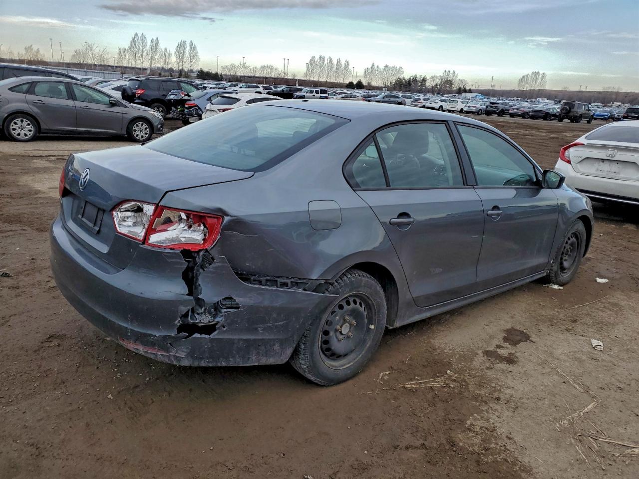2013 VOLKSWAGEN JETTA BASE photo 5