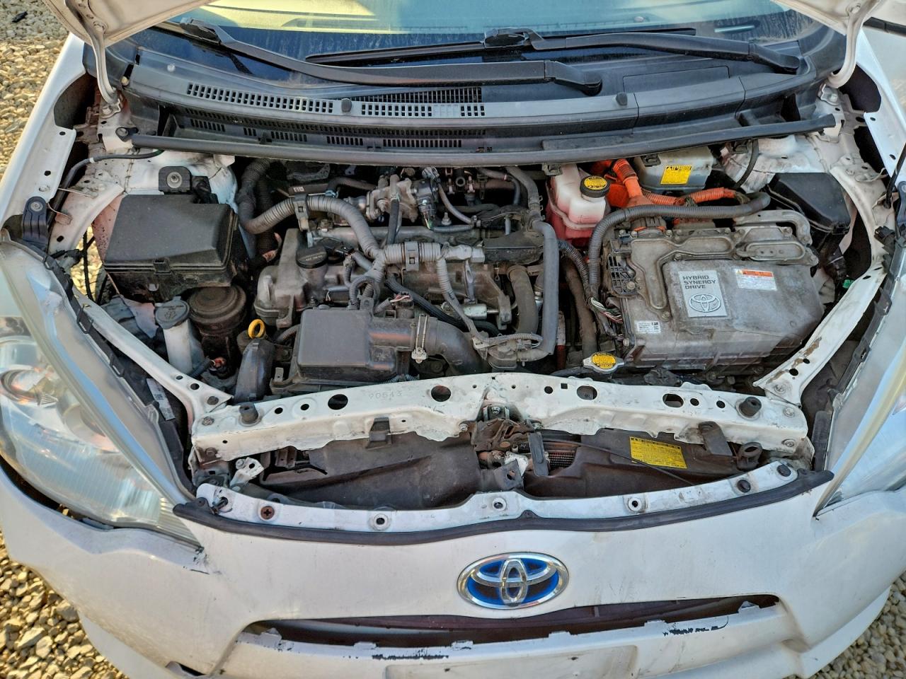 2012 TOYOTA PRIUS C photo 11
