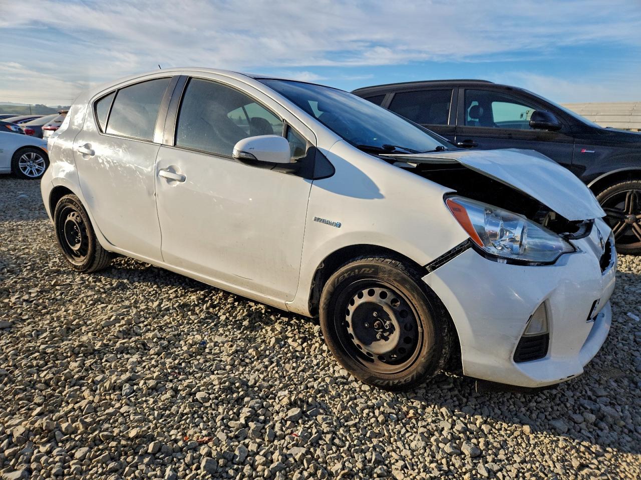 2012 TOYOTA PRIUS C photo 4