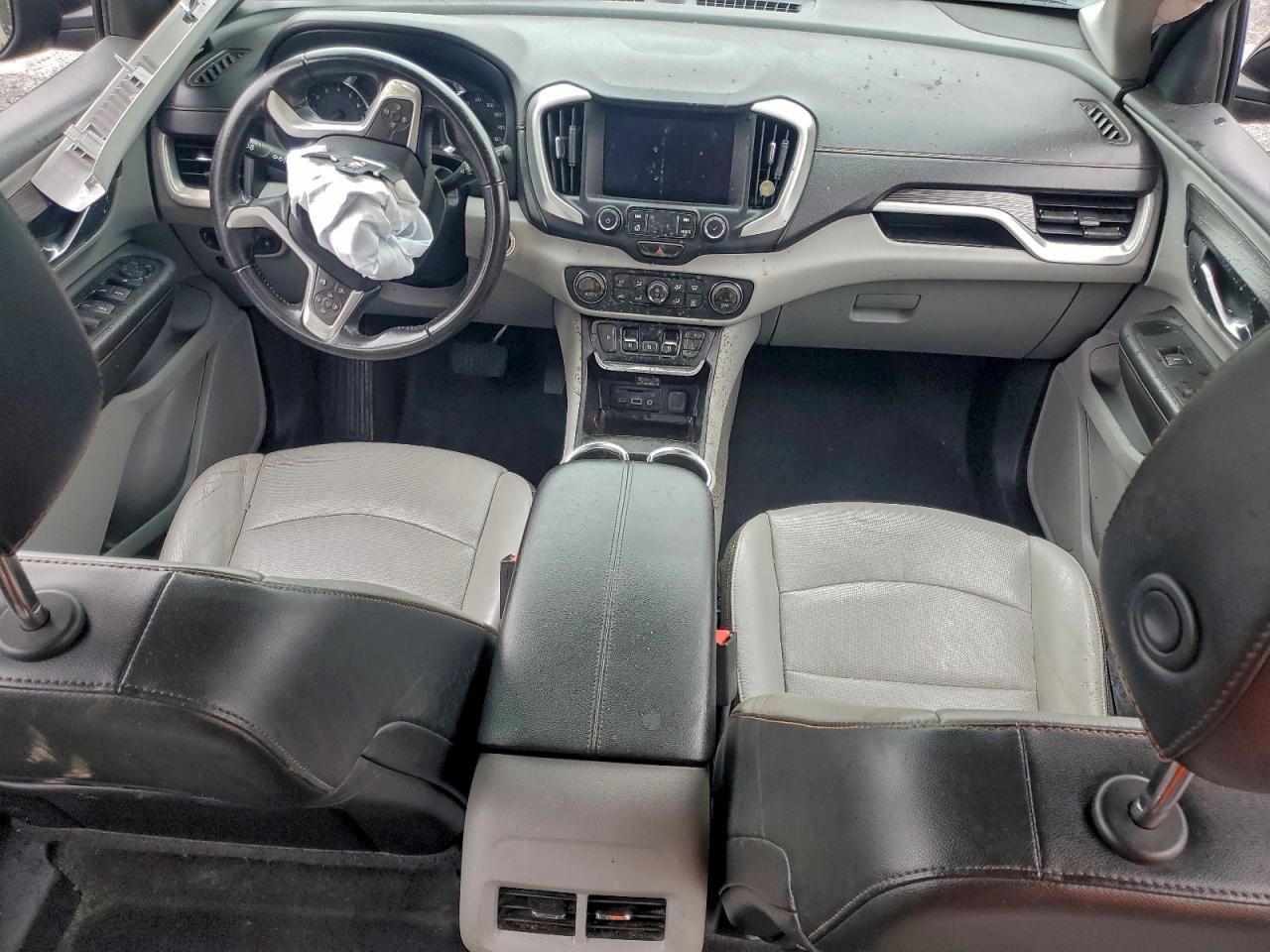 2019 GMC TERRAIN SLT photo 8