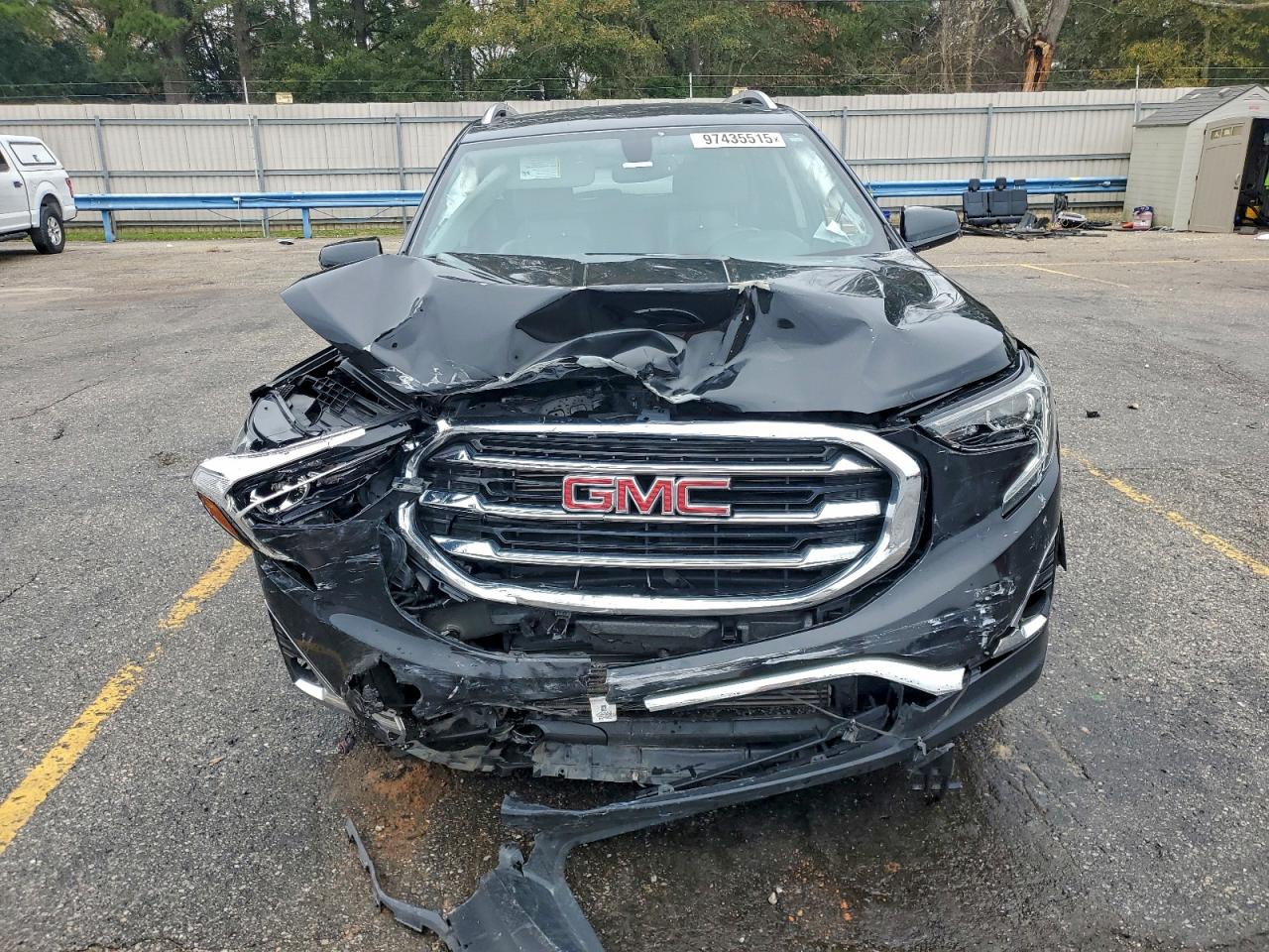 2019 GMC TERRAIN SLT photo 5