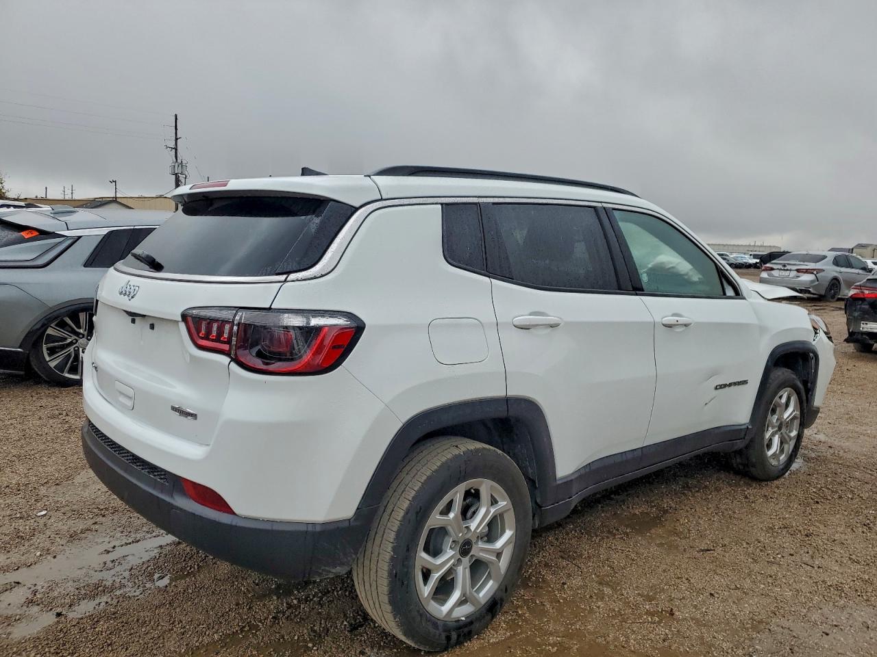 2025 JEEP COMPASS LATITUDE photo 5