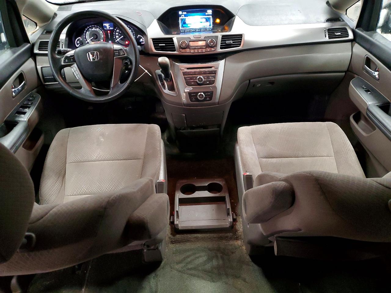 2016 HONDA ODYSSEY LX photo 8