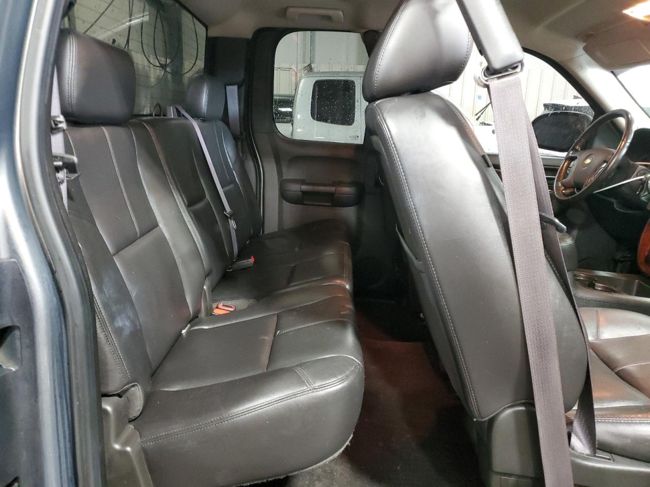 2011 CHEVROLET SILVERADO K1500 LTZ photo 10