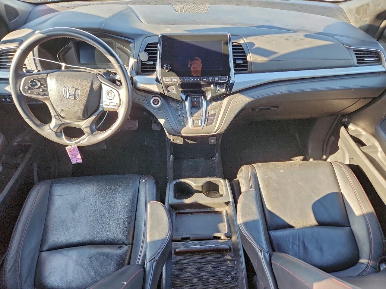 2024 HONDA ODYSSEY SPORT photo 8