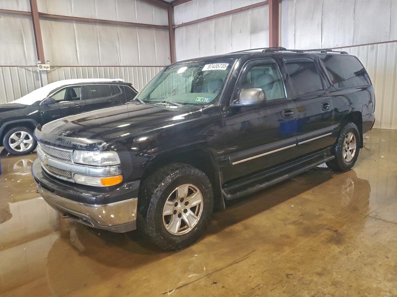 2004 CHEVROLET SUBURBAN