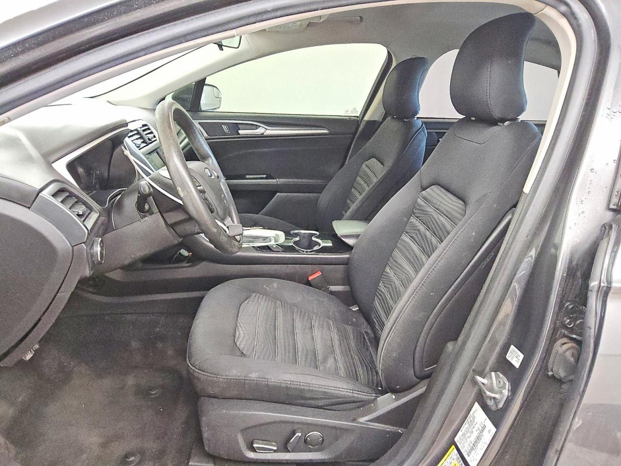 2016 FORD FUSION SE photo 7