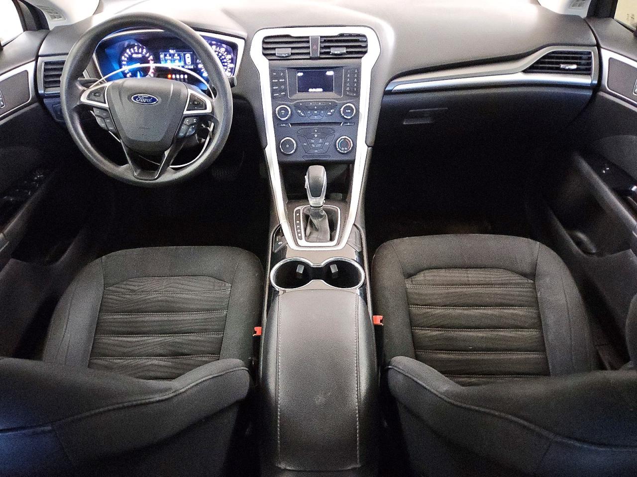 2016 FORD FUSION SE photo 8