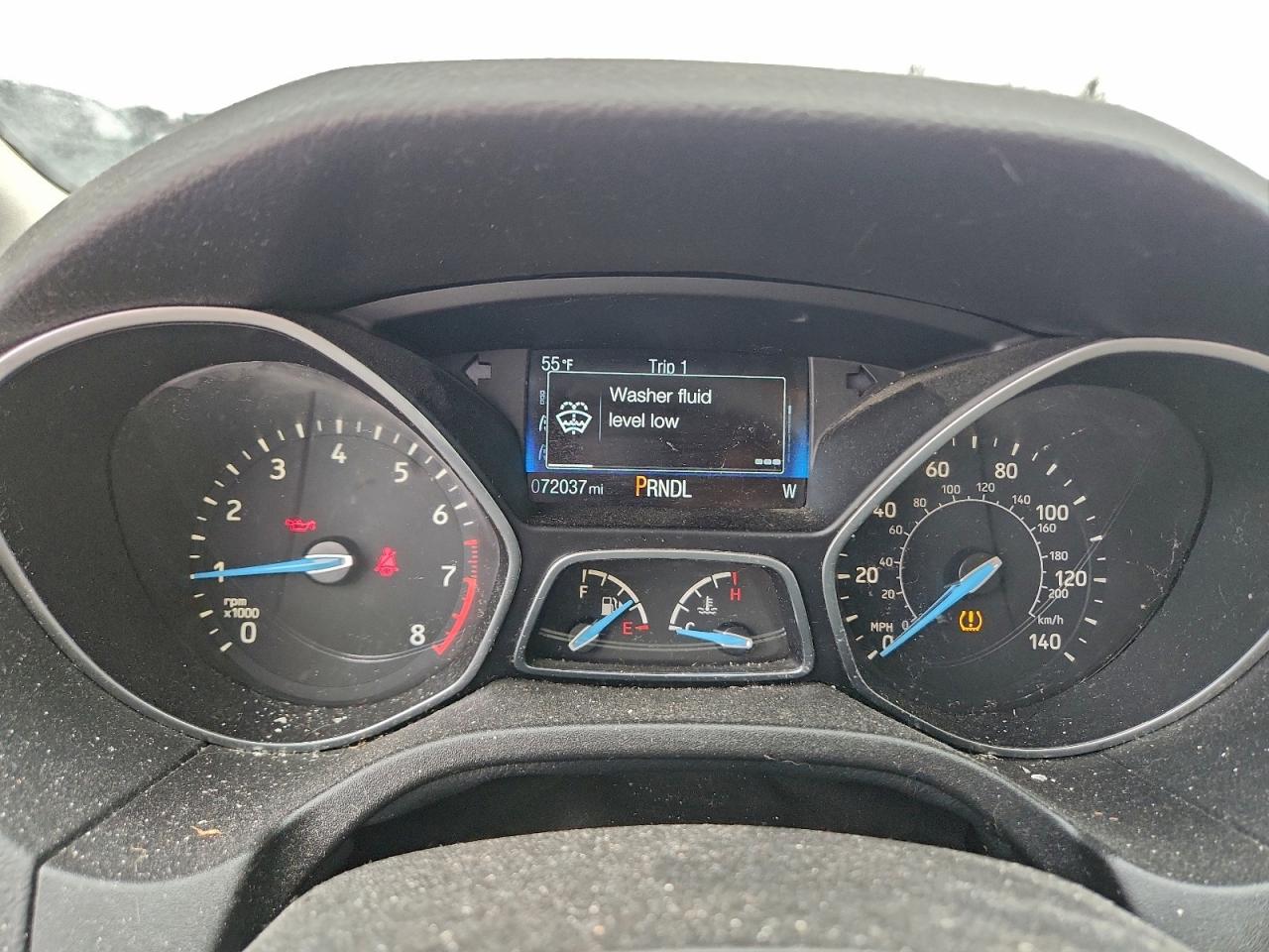 2015 FORD FOCUS SE photo 9