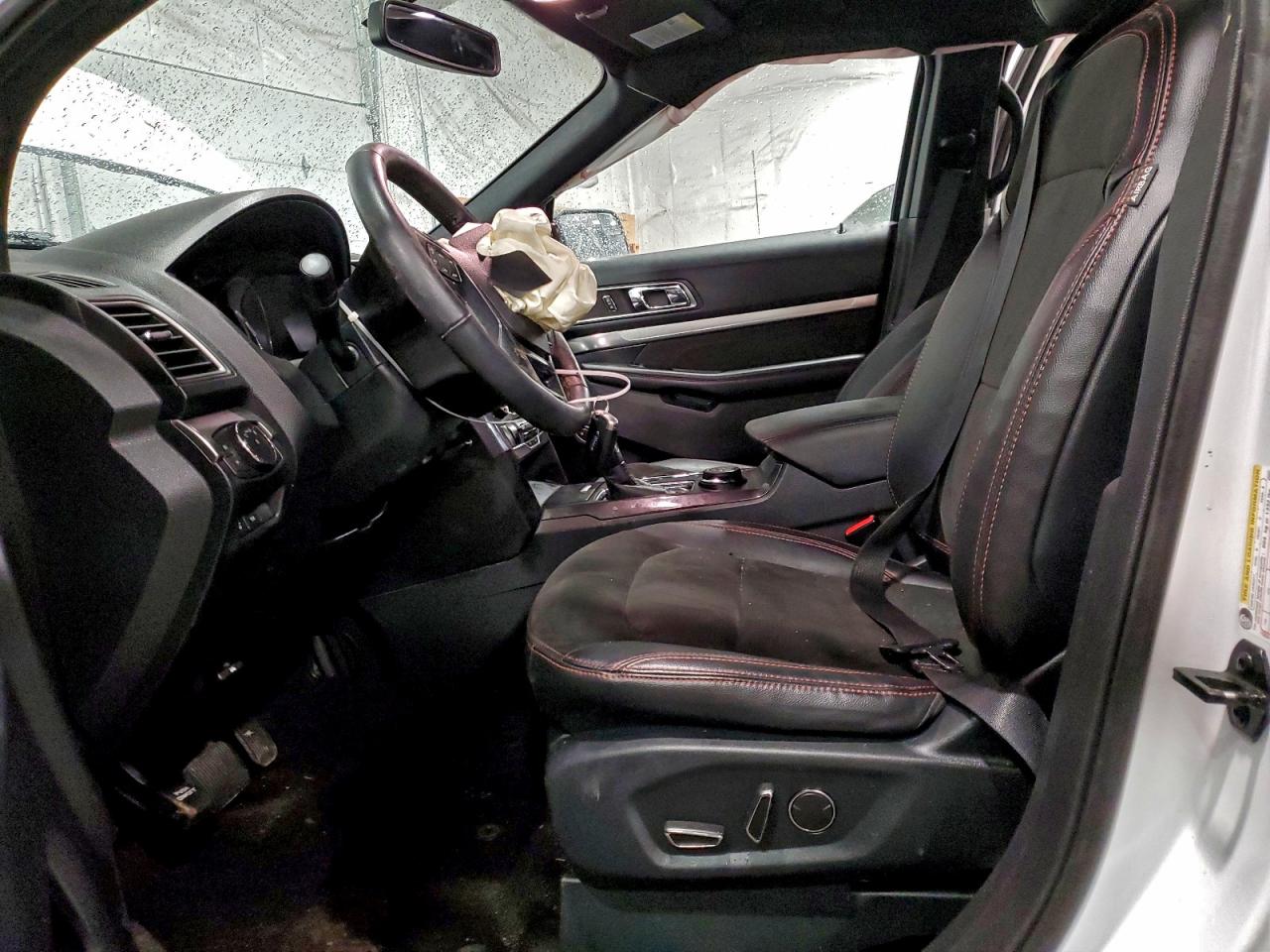 2018 FORD EXPLORER XLT photo 7
