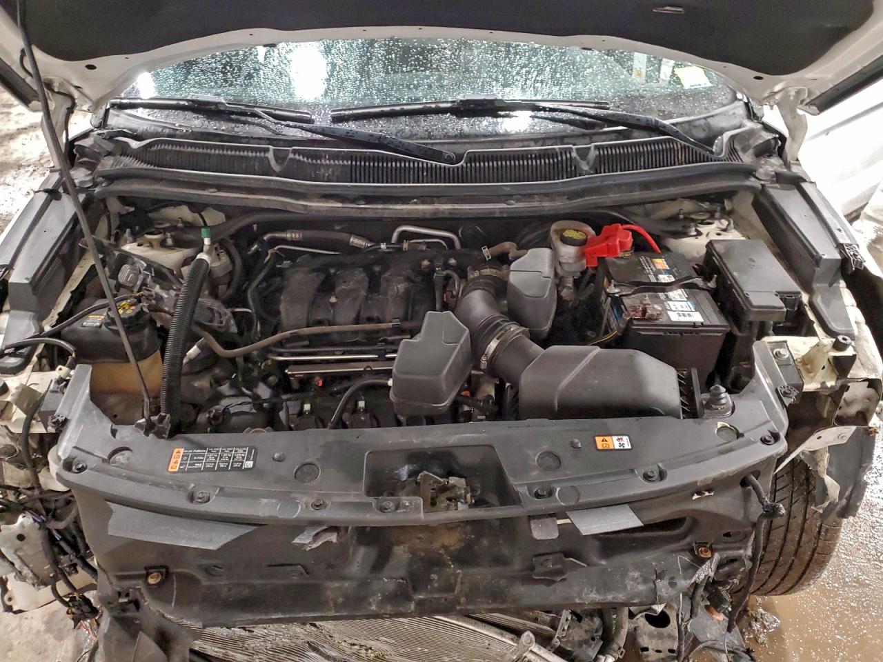 2018 FORD EXPLORER XLT photo 12