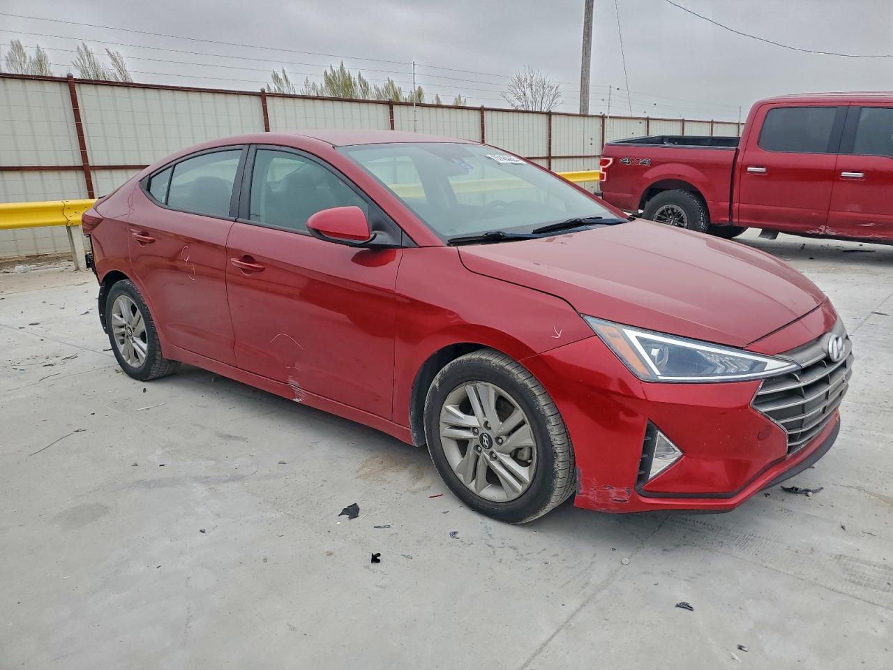 2019 HYUNDAI ELANTRA SEL photo 4