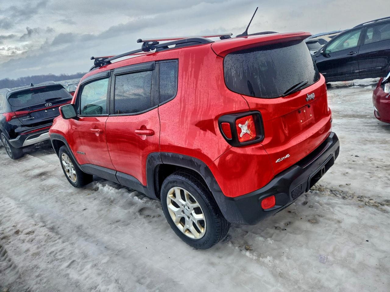 2015 JEEP RENEGADE LATITUDE photo 2