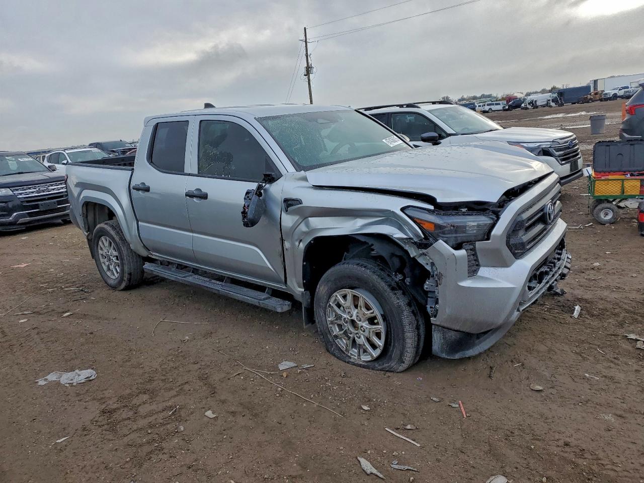 2024 TOYOTA TACOMA DOUBLE CAB photo 4