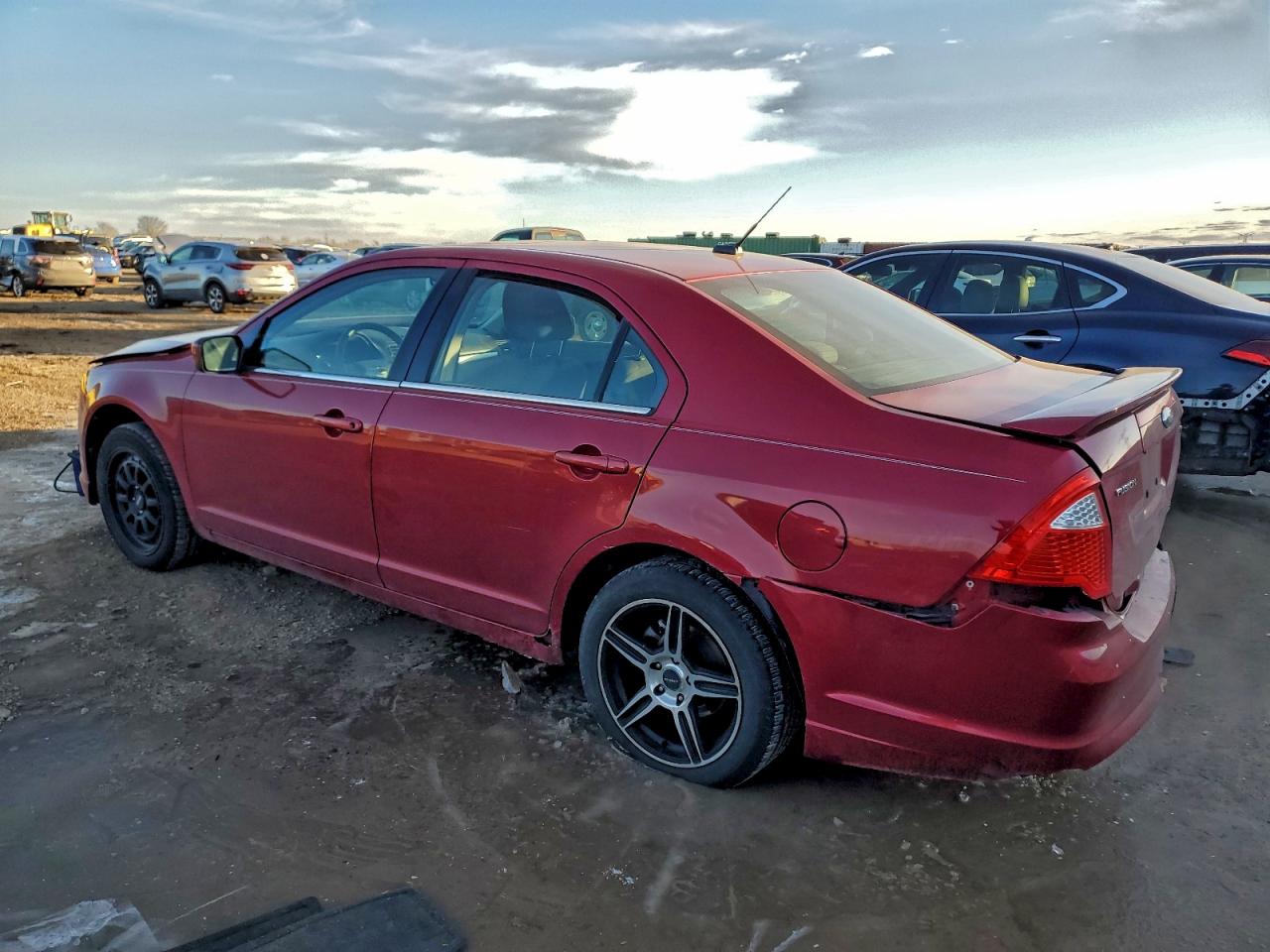 2010 FORD FUSION SE photo 2