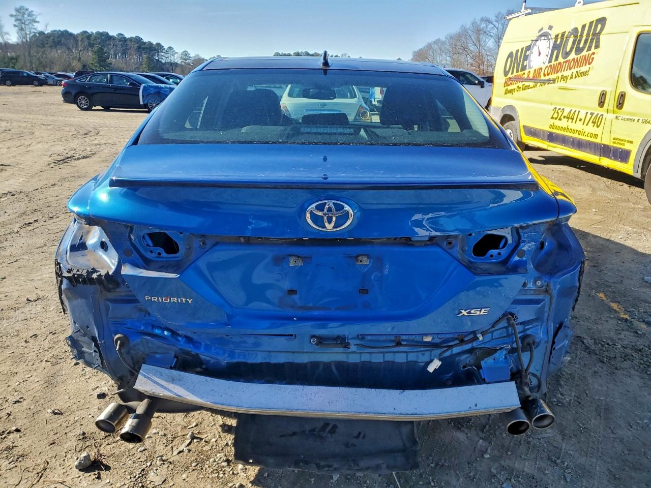 2018 TOYOTA CAMRY XSE photo 6