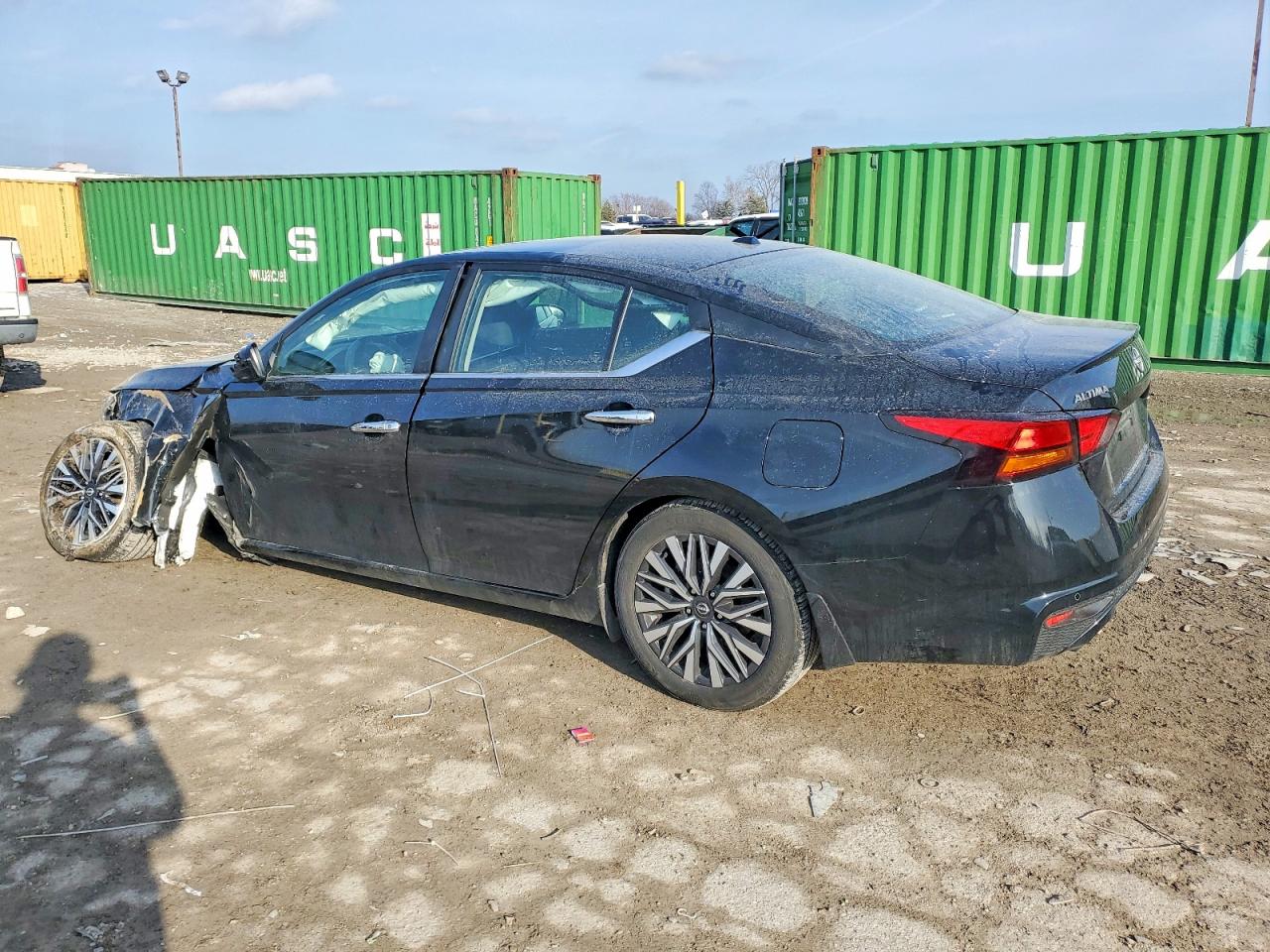 2024 NISSAN ALTIMA SV photo 2